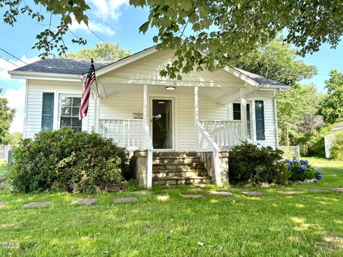 6 1st St, Franklinton, NC, 27525-1214 | Card Image