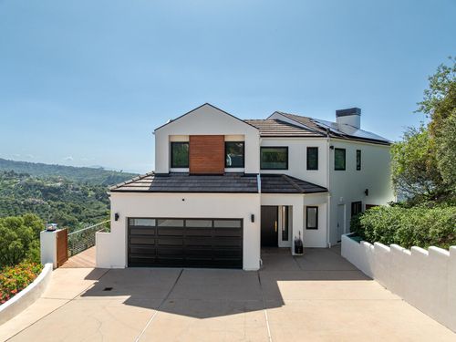 2870 Holly Rd, SANTA BARBARA, CA, 93105-2156 | Card Image