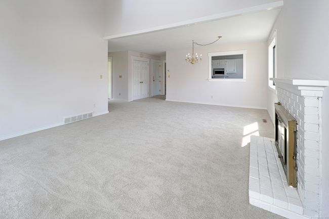 A - 607 Cherokee Ln, Condo with 1 bedrooms, 2 bathrooms and null parking in Stratford CT | Image 13