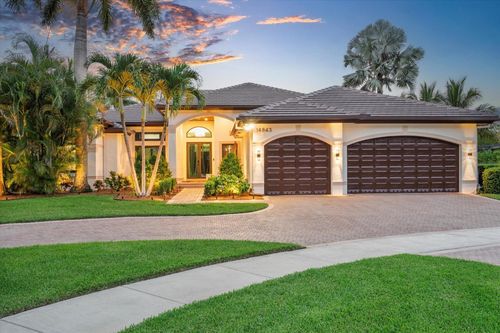 14843 Sw 41st St, Davie, FL, 33331-2778 | Card Image