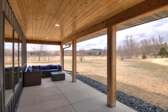 Spectrum Cable / Xcel provides Electric / LP tank is leased thru Synergy | Image 45