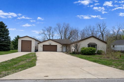 4128 Mila Ave, Rockford, IL, 61101-4936 | Card Image