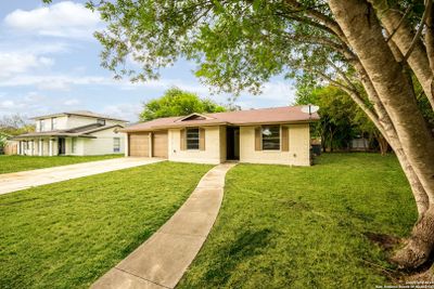 4305 Forest Green St, House other with 3 bedrooms, 2 bathrooms and null parking in San Antonio TX | Image 3