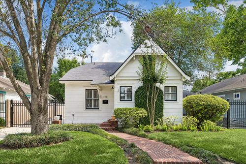 1116 Winston St, Houston, TX, 77009-3659 | Card Image