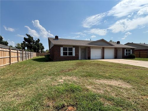 705 S 24th St, Rogers, AR, 72758-4052 | Card Image