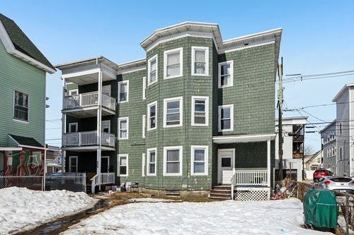 424 Cedar St, Manchester, NH, 03103 | Card Image