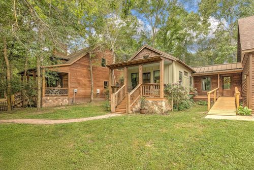 1881 Ne Clayton St, Dayton, TX, 77535-1182 | Card Image