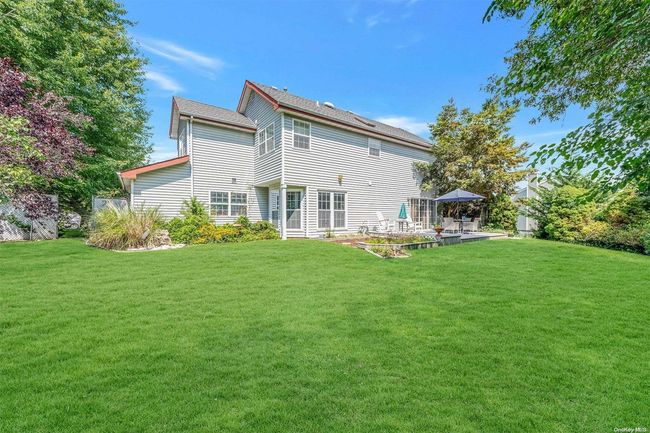 10 Lyons Ln, House other with 4 bedrooms, 3 bathrooms and null parking in Coram NY | Image 33