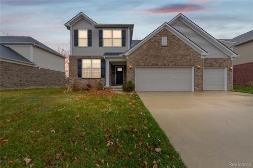 25835 Oberlin Blvd, Novi, MI, 48374-4401 | Card Image