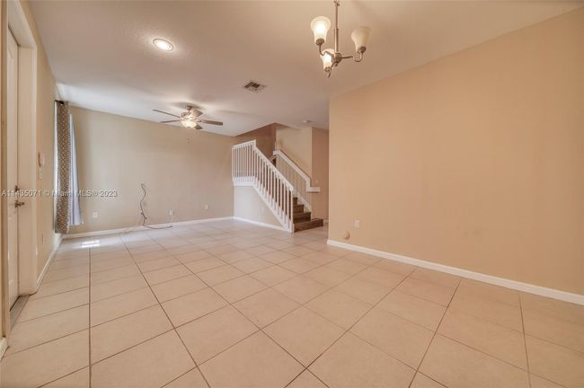 0 - 27514 Sw 140th Ave, Townhouse with 3 bedrooms, 2 bathrooms and null parking in Homestead FL | Image 6