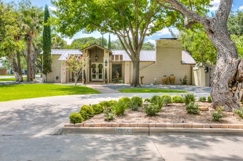1525 Paseo De Vaca St, San Angelo, TX, 76901-4654 | Card Image