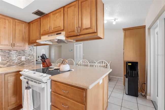 618 Murphy Rd, House other with 4 bedrooms, 2 bathrooms and null parking in WINTER SPRINGS FL | Image 27