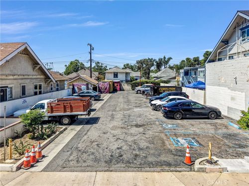 606 S Main St, Santa Ana, CA, 92701-5716 | Card Image
