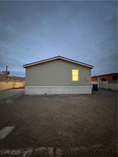 6128 Mount Mckinley Ave, Las Vegas, NV, 89156-5806 | Card Image