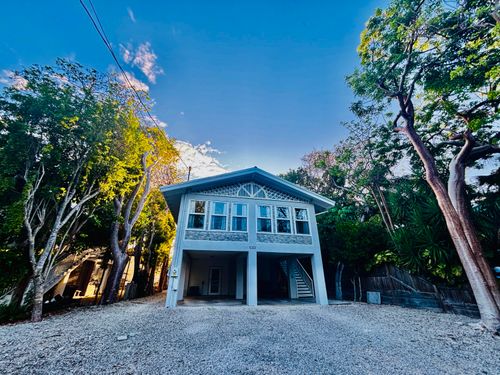 1033 Valencia Rd, Key Largo, FL, 33037-4678 | Card Image