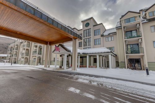 413-48 Cooper Memorial Dr, Lincoln, NH, 03251 | Card Image