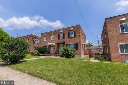 1fl-8529 Chestnut Oak Rd, Parkville, MD, 21234-3709 | Card Image