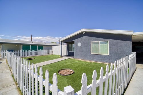 1461 E Paseo Redondo Cir, Fort Mohave, AZ, 86426-6011 | Card Image