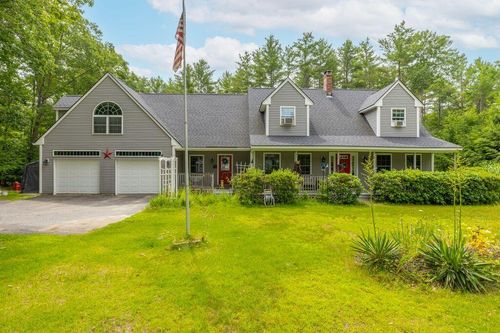 22 Davis Rd, Buxton, ME, 04093-3455 | Card Image