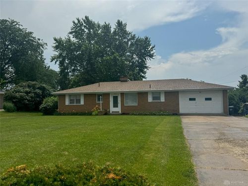 1429 Sunset Dr, Fairborn, OH, 45324-5651 | Card Image