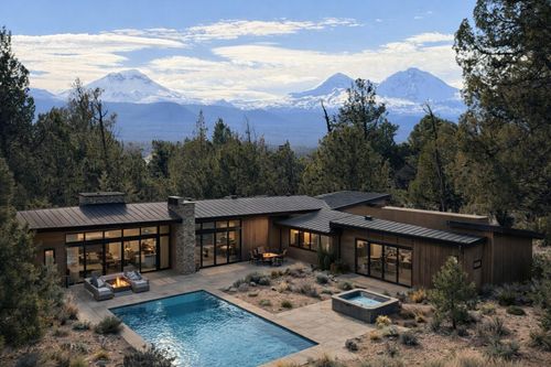 65900 Mariposa Ln, Bend, OR, 97703-8737 | Card Image