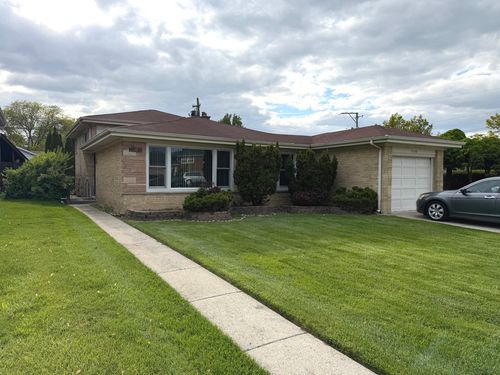 7150 N Crawford Ave, Lincolnwood, IL, 60712-2304 | Card Image