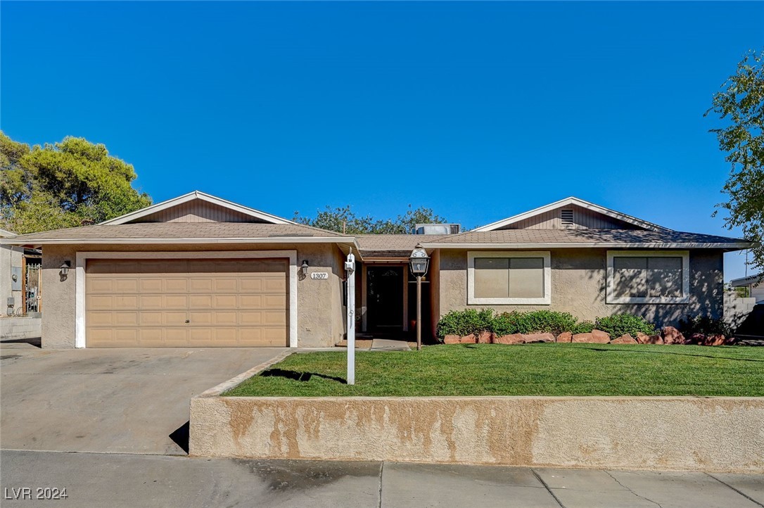 Gloria Ln, Boulder City, NV 89005