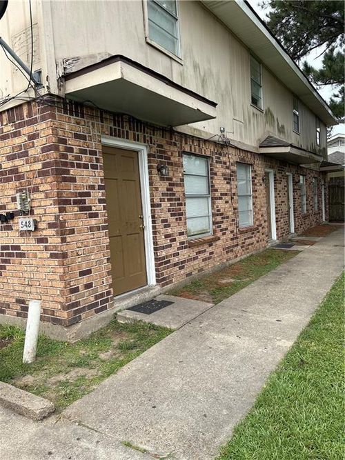 548 Evangeline Ct, La Place, LA, 70068-3927 | Card Image