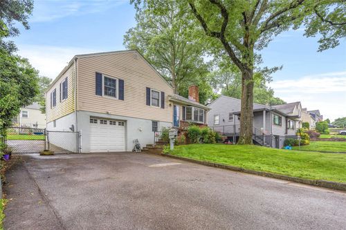 1400 Raleigh Rd, Mamaroneck, NY, 10543-1237 | Card Image