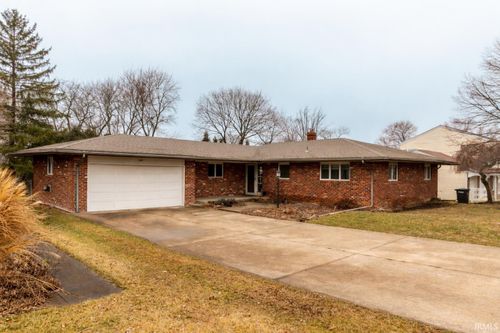 1005 N Bittersweet Lane, Muncie, IN, 47304 | Card Image