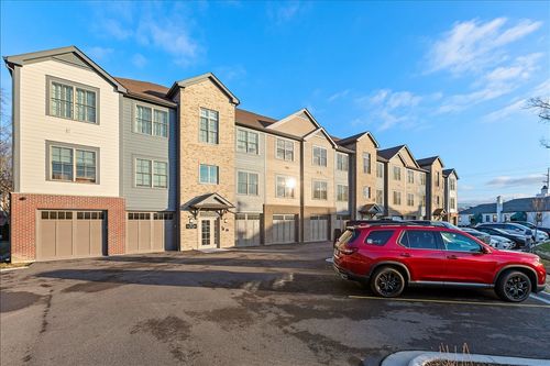 303-319 S Glendale Ave, Barrington, IL, 60010-4621 | Card Image