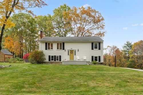 31 Lyford Rd, Spencer, MA, 01562-2617 | Card Image