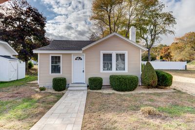 308 Old Colony Road, House other with 2 bedrooms, 1 bathrooms and 6 parking in Old Lyme CT | Image 1