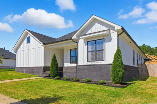 305 B St, Bryant, AR, 72022-8399 | Card Image