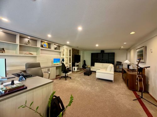 1881 Bowman Ave, Coquitlam, BC, V3J6E1 | Card Image