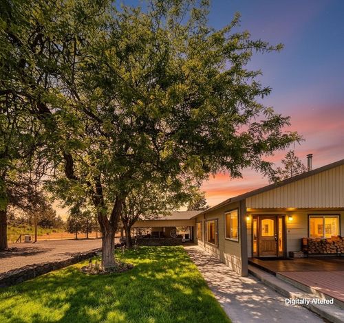 10209 County Highway A12, Montague, CA, 96064-9787 | Card Image