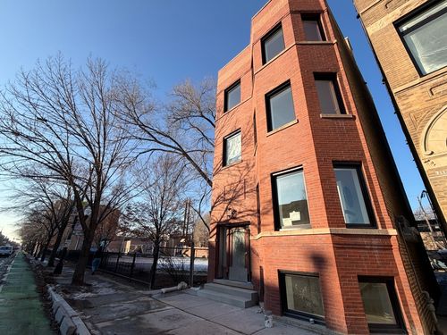 2-2114 W Augusta Avenue, Chicago, IL, 60622 | Card Image