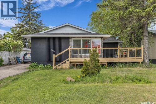 1308 Preston Ave S, Saskatoon, SK, S7H2V4 | Card Image