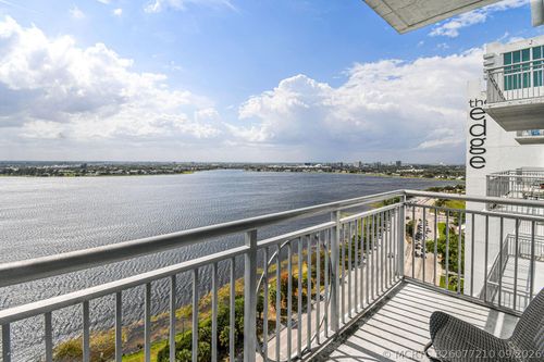 1512-300 S Australian Ave, West Palm Beach, FL, 33401-5083 | Card Image