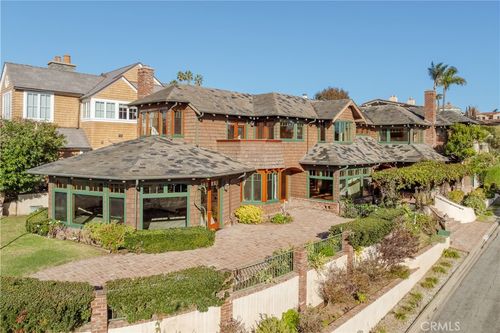 811 6th, Manhattan Beach, CA, 90266 | Card Image