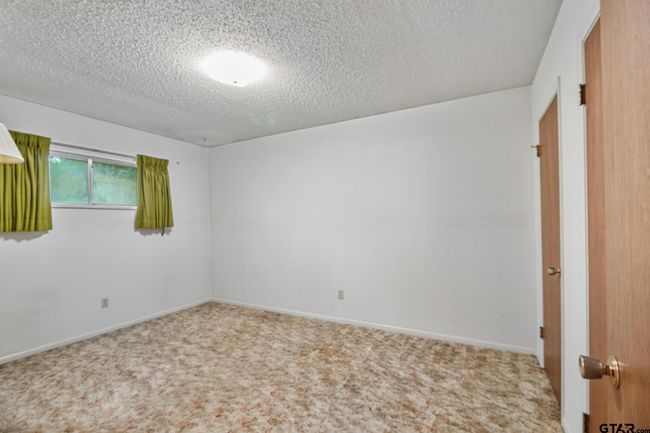 2742 Lisa Ln, House other with 3 bedrooms, 2 bathrooms and null parking in Tyler TX | Image 15