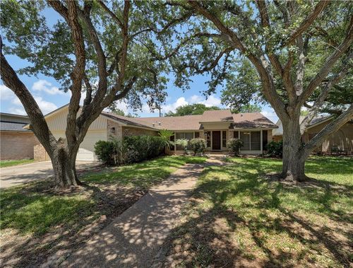 307 San Saba Drive, Portland, TX, 78374 | Card Image