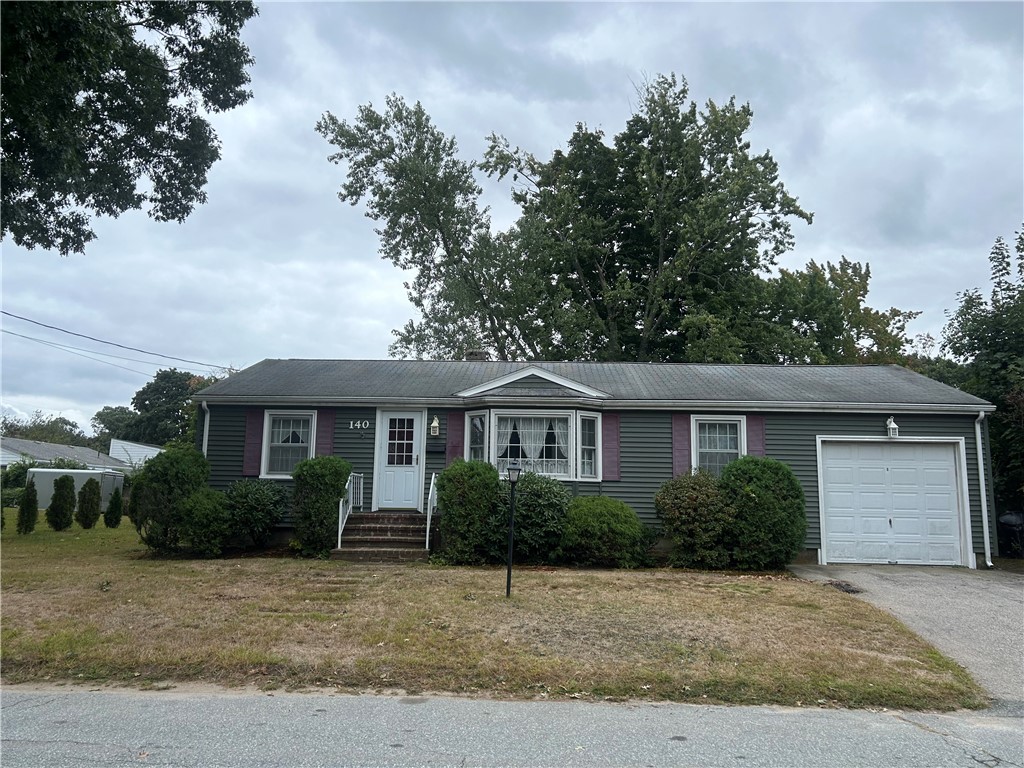 Allen Ave, Cranston, RI 02910