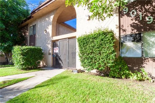 4- Cedros Avenue, Panorama City, CA, 91402 | Card Image