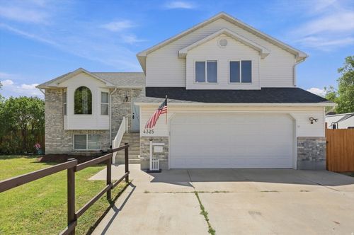 4325 9600, Elwood, UT, 84337-8743 | Card Image