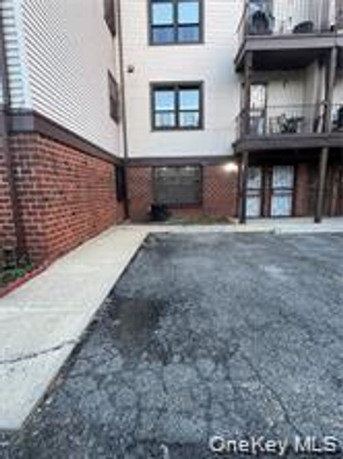 a-803 Jackson Ave, Bronx, NY, 10456-7762 | Card Image