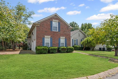 116 Cloverfield Ct, Hendersonville, TN, 37075-6403 | Card Image