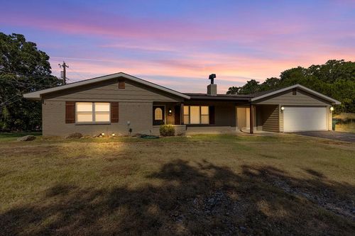 3922 Forrest Rd, Sulphur, OK, 73086-9260 | Card Image