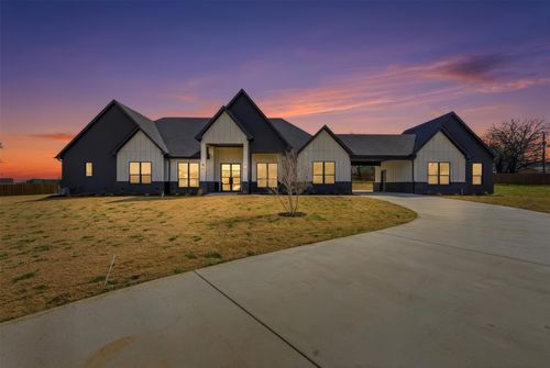 5833 Grey Wolf Ct, Fort Worth, TX, 76140 | Card Image