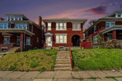 2038 Market St, HARRISBURG, PA, 17103-2530 | Card Image